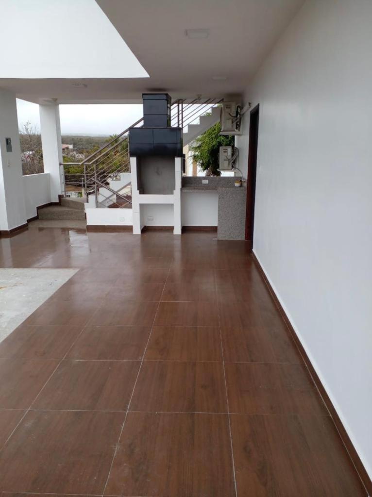 Sumaq House, A New Suite With The Ocean View Puerto Ayora  Buitenkant foto